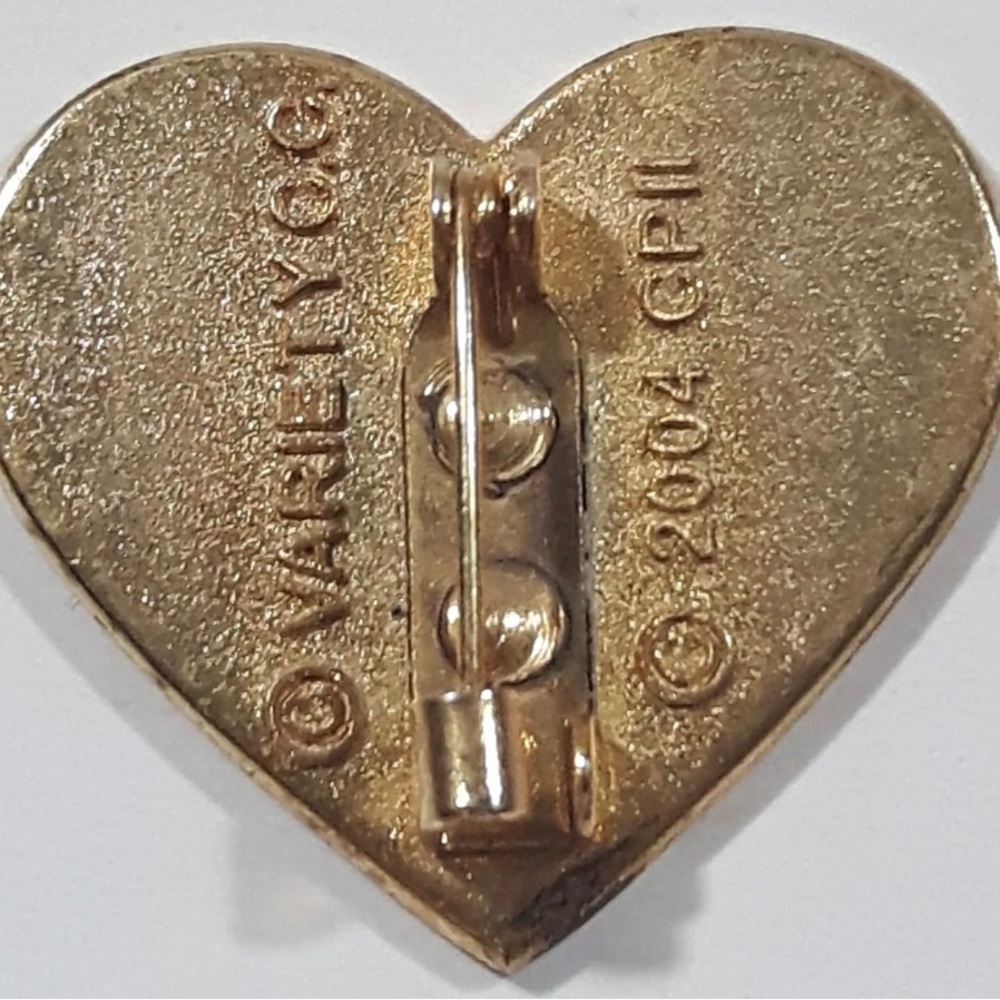 Variety Cc Gold Heart Spider-Man Collector Lapel Pin 2004 - Picture 3 of 3